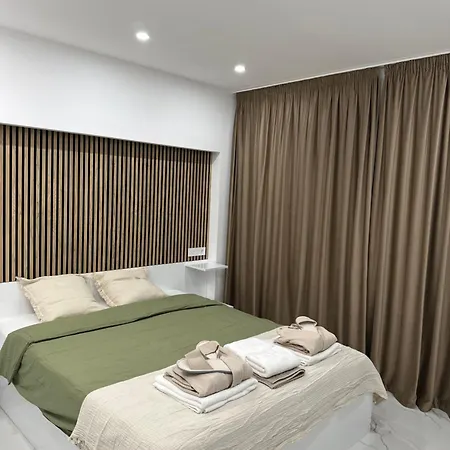 De Lux Cu 3 - Zona Centrala Ion Mihalache Appartement