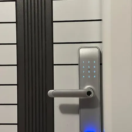 De Lux Cu 3 - Zona Centrala Ion Mihalache Appartamento *