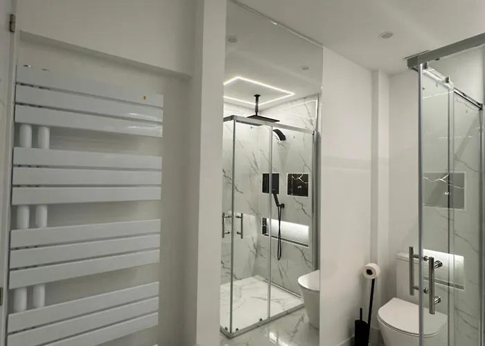 Appartement De Lux Cu 3 - Zona Centrala Ion Mihalache