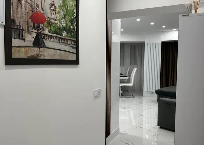 De Lux Cu 3 - Zonă Centrală Ion Mihalache