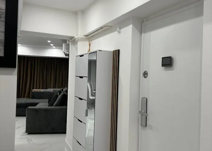 De Lux Cu 3 - Zonă Centrală Ion Mihalache Apartament Bucureşti