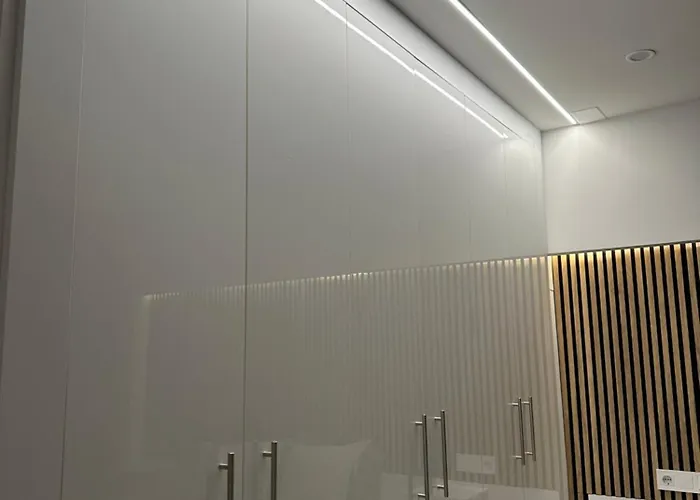 Apartment De Lux Cu 3 - Zona Centrala Ion Mihalache